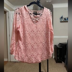 Elegant Pink Lace Top